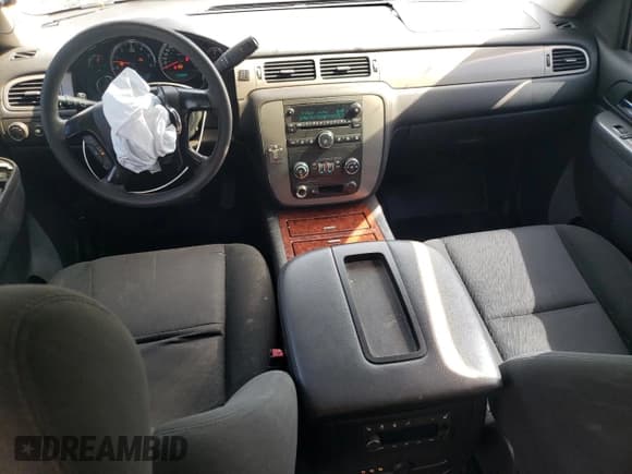 ✅ 2011 Chevrolet Tahoe Commercial • VIN: 1GNLC2E0XBR344000 • Lot: 62489915. Listed on Copart with 114,364 mi. Free auction sales archive from the USA and detailed vehicle history report at DreamBid. Image 8.