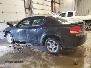 ✅ 2010 Dodge Avenger R/T • VIN: 1B3CC5FBXAN230659 • Лот: 45737275. Опубликован ранее на Copart с пробегом Не указан. Бесплатный доступ к архиву аукционных продаж из США и подробный отчёт об истории автомобиля на DreamBid. Изображение 2.