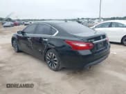 ✅ 2018 Nissan Altima SV • VIN: 1N4AL3AP8JC269023 • Lot: 43097265. Wystawiony na IAAI z przebiegiem 127 064 mil. Bezpłatny archiwum sprzedaży aukcyjnych z USA i szczegółowy raport historii pojazdu na DreamBid. Zdjęcie 3.