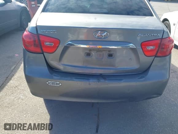 ✅ 2010 Hyundai Elantra GLS • VIN: KMHDU4AD8AU082452 • Lot: 43466442. Listed on IAAI with 250,070 mi. Free auction sales archive from the USA and detailed vehicle history report at DreamBid. Image 6.
