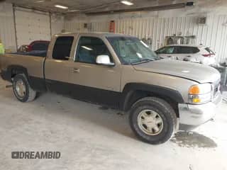 ✅ 2000 Chevrolet Silverado 1500 LS • VIN: 2GCEK19V0Y1343699 • Lot: 42303027. Wystawiony na IAAI z przebiegiem 191 044 mil mil. Skorzystaj z bezpłatnego archiwum sprzedaży aukcyjnych z USA i zobacz szczegółowy raport historii pojazdu na DreamBid. Zdjęcie 1.