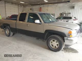 ✅ 2000 Chevrolet Silverado 1500 LS • VIN: 2GCEK19V0Y1343699 • Лот: 42303027. Опубликован ранее на IAAI с пробегом 191 044 миль. Бесплатный доступ к архиву аукционных продаж из США и подробный отчёт об истории автомобиля на DreamBid. Изображение 1.