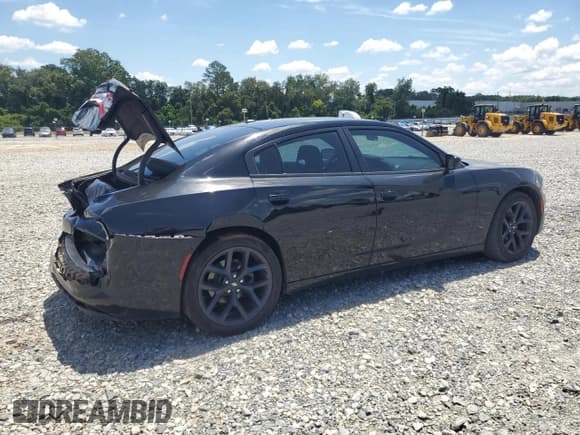 ✅ 2019 Dodge Charger SXT • VIN: 2C3CDXBGXKH715441 • Lot: 66681625. Listed on Copart with 132,912 mi. Free auction sales archive from the USA and detailed vehicle history report at DreamBid. Image 3.