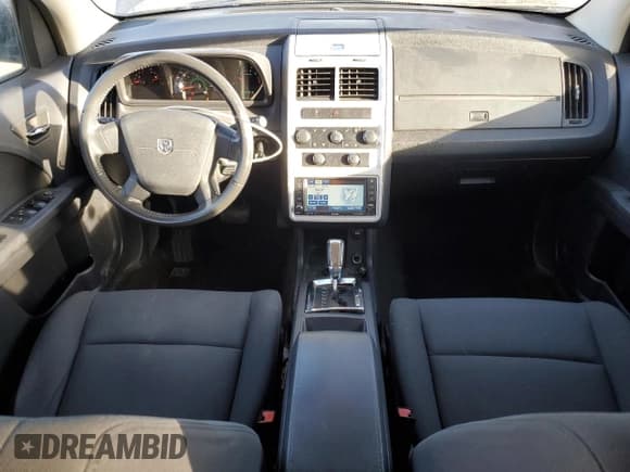 ✅ 2010 Dodge Journey SE • VIN: 3D4PG4FB8AT231861 • Lot: 92100295. Wystawiony na Copart z przebiegiem 218 756 mil. Bezpłatny archiwum sprzedaży aukcyjnych z USA i szczegółowy raport historii pojazdu na DreamBid. Zdjęcie 8.