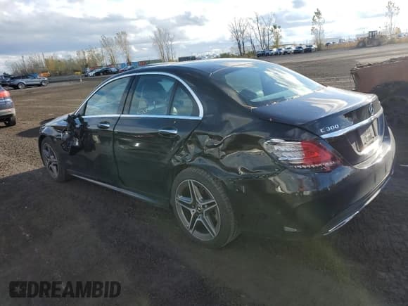 ✅ 2020 Mercedes-Benz C 300 • VIN: WDDWF8EB5LR528835 • Lot: 89690305. Wystawiony na Copart z przebiegiem 37 803 mil. Bezpłatny archiwum sprzedaży aukcyjnych z USA i szczegółowy raport historii pojazdu na DreamBid. Zdjęcie 2.