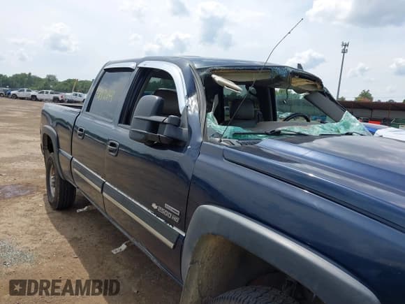 ✅ 2006 Chevrolet Silverado 2500HD LT3 • VIN: 1GCHK23D96F234053 • Лот: 42870148. Опубликован ранее на IAAI с пробегом 289 362 миль. Бесплатный доступ к архиву аукционных продаж из США и подробный отчёт об истории автомобиля на DreamBid. Изображение 6.