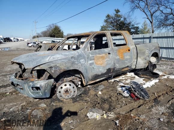 ✅ 2012 Ram 3500 Laramie Longhorn • VIN: 3C63DRNL1CG343464 • Лот: 87465634. Опубликован ранее на Copart с пробегом Не указан. Бесплатный доступ к архиву аукционных продаж из США и подробный отчёт об истории автомобиля на DreamBid. Изображение 1.