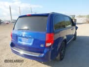 ✅ 2019 Dodge Grand Caravan GT • VIN: 2C4RDGEG2KR562288 • Лот: 43372567. Опубликован ранее на IAAI с пробегом 121 694 миль. Бесплатный доступ к архиву аукционных продаж из США и подробный отчёт об истории автомобиля на DreamBid. Изображение 4.