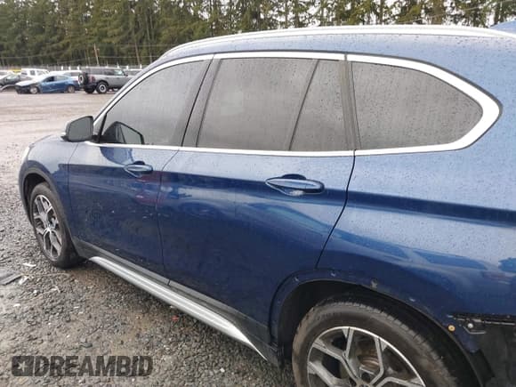 ✅ 2022 BMW X1 xDrive28i • VIN: WBXJG9C09N5V21019 • Lot: 41582490. Listed on IAAI with 21,514 mi. Free auction sales archive from the USA and detailed vehicle history report at DreamBid. Image 15.