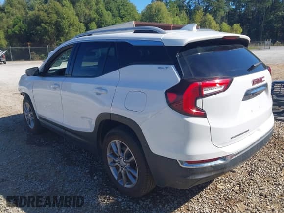 ✅ 2022 GMC Terrain SLT • VIN: 3GKALPEV1NL192987 • Lot: 43485722. Wystawiony na IAAI z przebiegiem 53 197 mil. Bezpłatny archiwum sprzedaży aukcyjnych z USA i szczegółowy raport historii pojazdu na DreamBid. Zdjęcie 3.