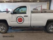 ✅ 2015 Chevrolet Silverado 2500HD Work Truck • VIN: 1GC0CUEG7FZ114814 • Lot: 42158008. Wystawiony na IAAI z przebiegiem 306 861 mil. Bezpłatny archiwum sprzedaży aukcyjnych z USA i szczegółowy raport historii pojazdu na DreamBid. Zdjęcie 15.