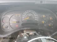 ✅ 2005 Chevrolet Silverado 2500HD LS • VIN: 1GCHK23215F913487 • Lot: 57225445. Wystawiony na Copart z przebiegiem 280 120 mil. Bezpłatny archiwum sprzedaży aukcyjnych z USA i szczegółowy raport historii pojazdu na DreamBid. Zdjęcie 9.