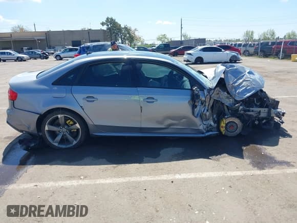 ✅ 2015 Audi A4 Premium Plus • VIN: WAUFFAFL1FN021643 • Лот: 41959620. Опубликован ранее на IAAI с пробегом 87 607 миль. Бесплатный доступ к архиву аукционных продаж из США и подробный отчёт об истории автомобиля на DreamBid. Изображение 13.