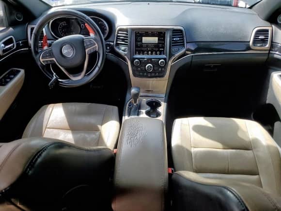 2016 Jeep Grand Cherokee Limited с VIN 1C4RJEBG7GC476573, выставлен на аукционе Copart как лот 84354655 с пробегом 152 711 миль миль и Списание • Salvage title. История ставок и продаж доступна на DreamBid. Изображение 8.