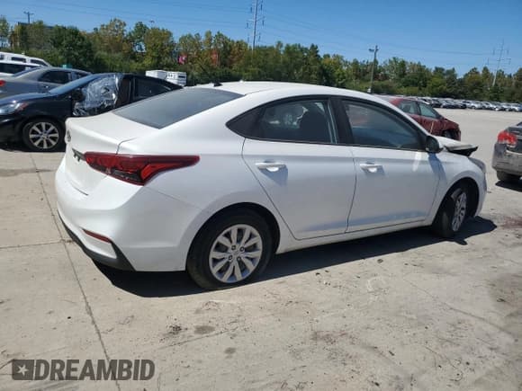 ✅ 2019 Hyundai Accent SE • VIN: 3KPC24A39KE083185 • Лот: 70301684. Опубликован ранее на Copart с пробегом Не указан. Бесплатный доступ к архиву аукционных продаж из США и подробный отчёт об истории автомобиля на DreamBid. Изображение 3.