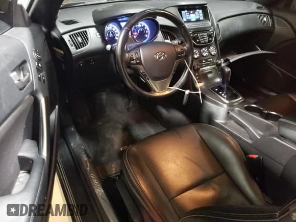 ✅ 2016 Hyundai Genesis Coupe 3.8L Base • VIN: KMHHT6KJ4GU134754 • Lot: 86428814. Wystawiony na Copart z przebiegiem 36 905 mil. Bezpłatny archiwum sprzedaży aukcyjnych z USA i szczegółowy raport historii pojazdu na DreamBid. Zdjęcie 8.