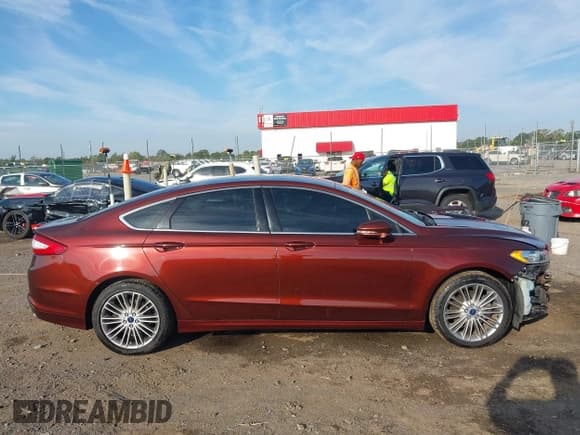 ✅ 2016 Ford Fusion SE • VIN: 3FA6P0HD5GR244854 • Lot: 43306236. Listed on IAAI with 121,097 mi. Free auction sales archive from the USA and detailed vehicle history report at DreamBid. Image 14.
