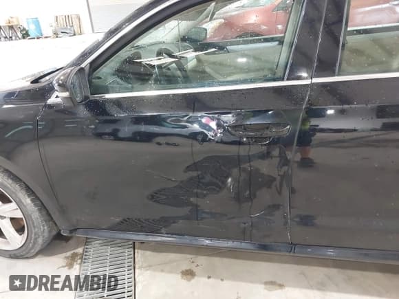 ✅ 2013 Volkswagen Passat SE • VIN: 1VWBH7A35DC134295 • Лот: 42358750. Опубликован ранее на IAAI с пробегом 144 732 миль. Бесплатный доступ к архиву аукционных продаж из США и подробный отчёт об истории автомобиля на DreamBid. Изображение 6.