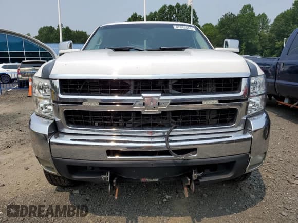 ✅ 2007 Chevrolet Silverado 2500HD 2LT • VIN: 1GCHK23677F505338 • Лот: 69451055. Опубликован ранее на Copart с пробегом 259 698 миль. Бесплатный доступ к архиву аукционных продаж из США и подробный отчёт об истории автомобиля на DreamBid. Изображение 5.