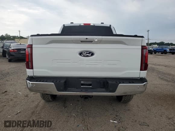 ✅ 2025 Ford F-150 Lariat • VIN: 1FTFW5L56SKD36112 • Lot: 63621635. Wystawiony na Copart z przebiegiem 7 720 mil. Bezpłatny archiwum sprzedaży aukcyjnych z USA i szczegółowy raport historii pojazdu na DreamBid. Zdjęcie 6.