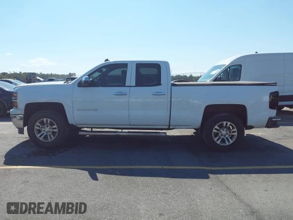 ✅ 2014 Chevrolet Silverado 1500 LT • VIN: 1GCRCREC6EZ309514 • Lot: 43147028. Listed on IAAI with 213,676 mi. Free auction sales archive from the USA and detailed vehicle history report at DreamBid. Image 14.