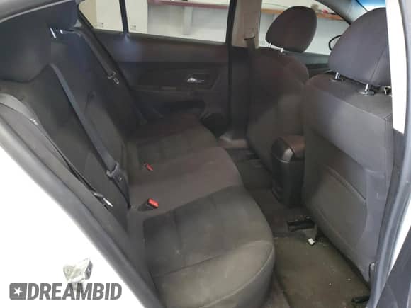 2015 Chevrolet Cruze LT z VIN 1G1PC5SB1F7130928, wystawiony jako Copart lot #84561045 z przebiegiem 106 370 mil mil oraz Szkoda całkowita • Salvage title. Historia ofert i sprzedaży dostępna na DreamBid. Obrazek 10.