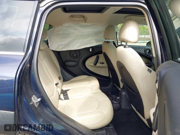 ✅ 2014 MINI Countryman S • VIN: WMWZC5C50EWP40619 • Lot: 42879559. Listed on IAAI with 187,185 mi. Free auction sales archive from the USA and detailed vehicle history report at DreamBid. Image 8.