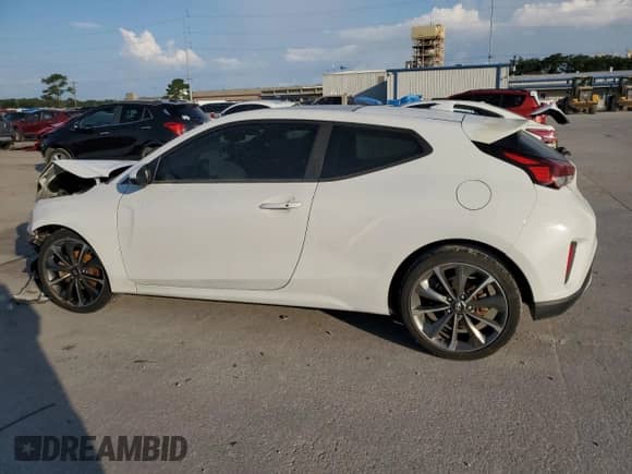 2020 Hyundai Veloster Premium с VIN KMHTG6AF7LU026148, выставлен на аукционе Copart как лот 67222585 с пробегом 55 642 миль миль и Списание • Salvage title. История ставок и продаж доступна на DreamBid. Изображение 2.