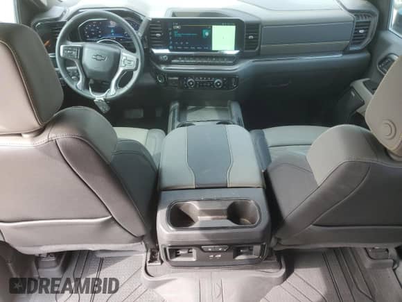 2024 Chevrolet Silverado 2500HD ZR2 с VIN 1GC4YYEY3RF447231, выставлен на аукционе Copart как лот 42807575 с пробегом Не указан миль и На запчасти • Non repairable. История ставок и продаж доступна на DreamBid. Изображение 8.