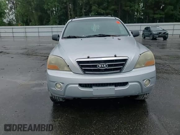 ✅ 2007 Kia Sorento LX • VIN: KNDJD736275671006 • Lot: 82354415. Wystawiony na Copart z przebiegiem 299 029 mil. Bezpłatny archiwum sprzedaży aukcyjnych z USA i szczegółowy raport historii pojazdu na DreamBid. Zdjęcie 14.
