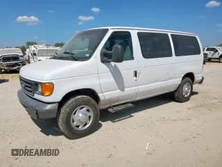 ✅ 2007 Ford Econoline Passenger XL • VIN: 1FMNE11W37DA87567 • Lot: 81971315. Listed on Copart with 229,120 mi. Free auction sales archive from the USA and detailed vehicle history report at DreamBid. Image 1.