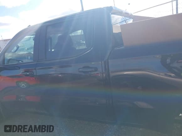 ✅ 2023 Chevrolet Silverado 1500 LT • VIN: 1GCUDDED2PZ325313 • Lot: 41740045. Listed on IAAI with 45,012 mi. Free auction sales archive from the USA and detailed vehicle history report at DreamBid. Image 14.