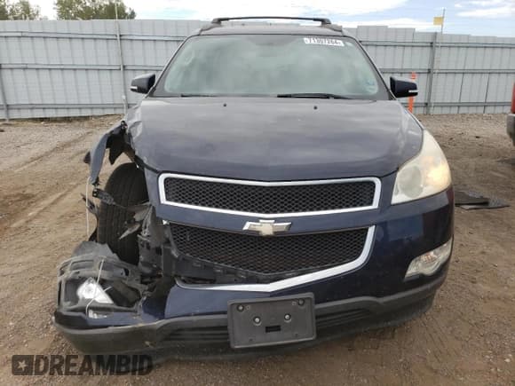 ✅ 2012 Chevrolet Traverse 1LT • VIN: 1GNKVGED5CJ109316 • Lot: 71307264. Wystawiony na Copart z przebiegiem 184 553 mil. Bezpłatny archiwum sprzedaży aukcyjnych z USA i szczegółowy raport historii pojazdu na DreamBid. Zdjęcie 5.