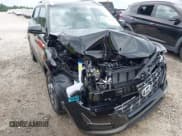 ✅ 2025 Hyundai Venue SEL • VIN: KMHRC8A36SU378028 • Lot: 42432687. Listed on IAAI with 810 mi. Free auction sales archive from the USA and detailed vehicle history report at DreamBid. Image 6.