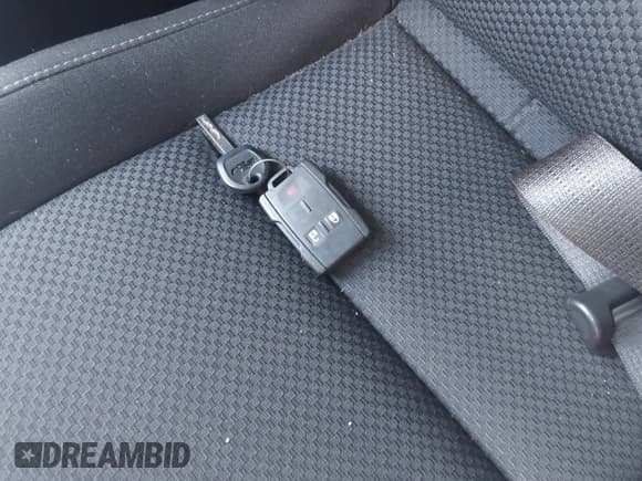 ✅ 2022 Chevrolet Colorado 4WD LT • VIN: 1GCGTCEN3N1327649 • Лот: 43056821. Опубликован ранее на IAAI с пробегом 26 605 миль. Бесплатный доступ к архиву аукционных продаж из США и подробный отчёт об истории автомобиля на DreamBid. Изображение 11.