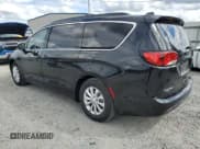 ✅ 2018 Chrysler Pacifica Touring Plus • VIN: 2C4RC1FG9JR103160 • Lot: 85757945. Wystawiony na Copart z przebiegiem 51 697 mil. Bezpłatny archiwum sprzedaży aukcyjnych z USA i szczegółowy raport historii pojazdu na DreamBid. Zdjęcie 2.