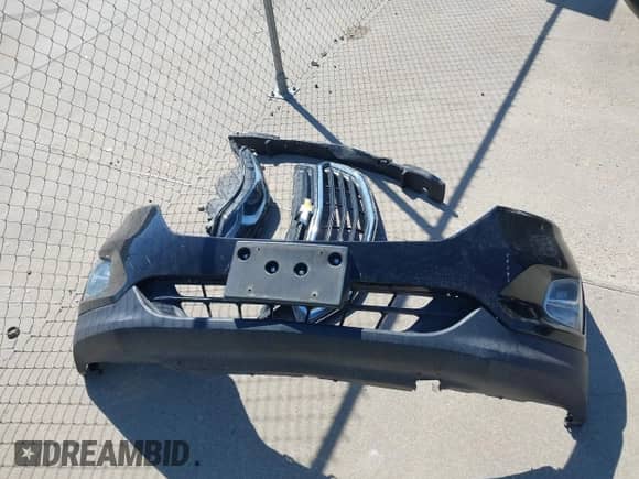 ✅ 2018 Chevrolet Equinox LT • VIN: 2GNAXJEV6J6128088 • Lot: 43427580. Wystawiony na IAAI z przebiegiem 132 279 mil mil. Skorzystaj z bezpłatnego archiwum sprzedaży aukcyjnych z USA i zobacz szczegółowy raport historii pojazdu na DreamBid. Zdjęcie 18.