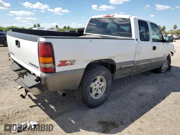 ✅ 1999 Chevrolet Silverado 1500 LS • VIN: 2GCEK19T8X1268490 • Лот: 73526794. Опубликован ранее на Copart с пробегом 266 346 миль. Бесплатный доступ к архиву аукционных продаж из США и подробный отчёт об истории автомобиля на DreamBid. Изображение 3.