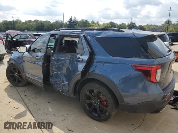 ✅ 2020 Ford Explorer ST • VIN: 1FM5K8GC1LGA08193 • Lot: 71417535. Wystawiony na Copart z przebiegiem 119 307 mil. Bezpłatny archiwum sprzedaży aukcyjnych z USA i szczegółowy raport historii pojazdu na DreamBid. Zdjęcie 2.