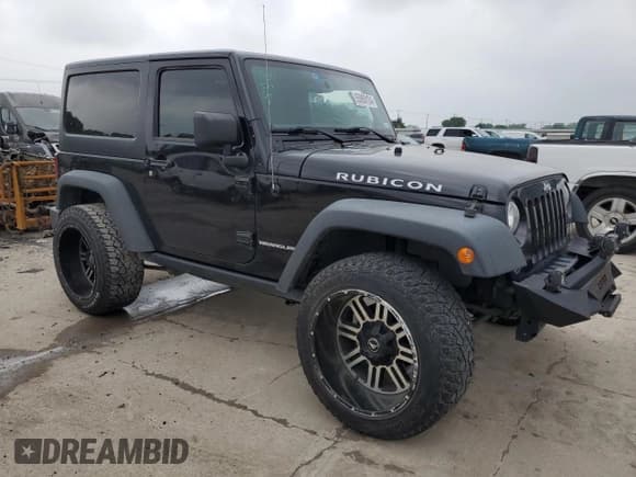✅ 2017 Jeep Wrangler Rubicon • VIN: 1C4BJWCG2HL613653 • Lot: 55860134. Listed on Copart with 95,827 mi. Free auction sales archive from the USA and detailed vehicle history report at DreamBid. Image 4.