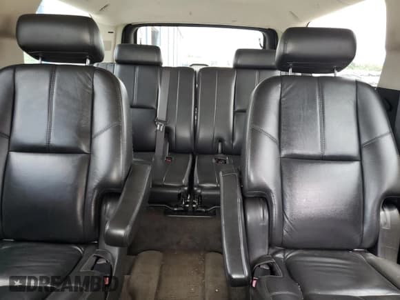 ✅ 2007 Chevrolet Suburban LTZ • VIN: 3GNFC16J07G292396 • Lot: 63480495. Listed on Copart with 290,790 mi. Free auction sales archive from the USA and detailed vehicle history report at DreamBid. Image 10.