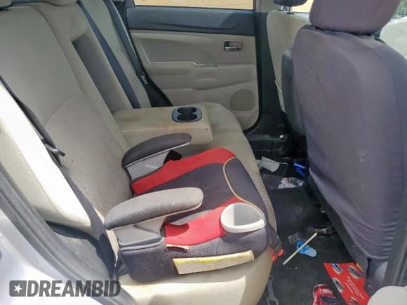 ✅ 2017 Mitsubishi Outlander SE • VIN: JA4AP3AW2HZ034740 • Lot: 63400535. Listed on Copart with 200,256 mi. Free auction sales archive from the USA and detailed vehicle history report at DreamBid. Image 11.