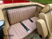 ✅ 1980 Mercedes-Benz SL • VIN: WDB10704412064061 • Lot: 56428405. Wystawiony na Copart z przebiegiem 101 277 mil. Bezpłatny archiwum sprzedaży aukcyjnych z USA i szczegółowy raport historii pojazdu na DreamBid. Zdjęcie 6.