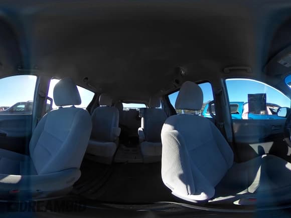 ✅ 2015 Toyota Sienna LE • VIN: 5TDKK3DC4FS593652 • Lot: 43519208. Listed on IAAI with 135,192 mi. Free auction sales archive from the USA and detailed vehicle history report at DreamBid. Image 22.