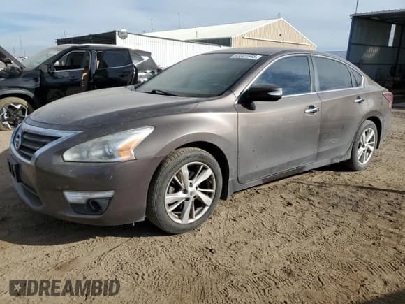 ✅ 2015 Nissan Altima SL • VIN: 1N4AL3AP4FN891145 • Lot: 93001645. Listed on Copart with 72,037 mi. Free auction sales archive from the USA and detailed vehicle history report at DreamBid. Image 1.