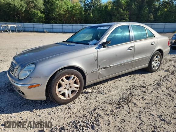 ✅ 2005 Mercedes-Benz E 320 CDI • VIN: WDBUF26J45A761738 • Lot: 86779435. Listed on Copart with 275,622 mi. Free auction sales archive from the USA and detailed vehicle history report at DreamBid. Image 1.