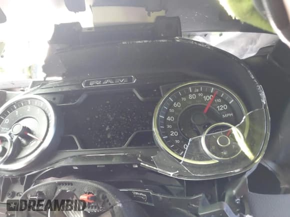 ✅ 2021 Ram 1500 Big Horn • VIN: 1C6SRFFTXMN803272 • Lot: 41737104. Wystawiony na IAAI z przebiegiem 47 000 mil. Bezpłatny archiwum sprzedaży aukcyjnych z USA i szczegółowy raport historii pojazdu na DreamBid. Zdjęcie 7.