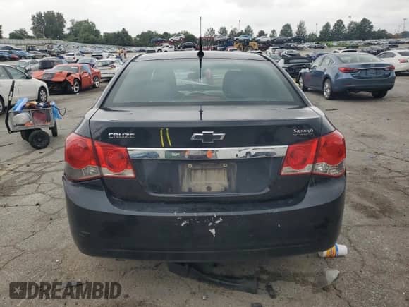 2012 Chevrolet Cruze LS with VIN 1G1PC5SH3C7189124, listed as a Copart auction lot 83810175 with 270,184 mi miles and Salvage title. Bid and sale history available at DreamBid. Image 6.