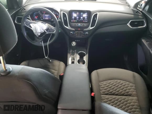 ✅ 2019 Chevrolet Equinox LT • VIN: 2GNAXUEV8K6100358 • Lot: 84195165. Wystawiony na Copart z przebiegiem 105 454 mil. Bezpłatny archiwum sprzedaży aukcyjnych z USA i szczegółowy raport historii pojazdu na DreamBid. Zdjęcie 8.