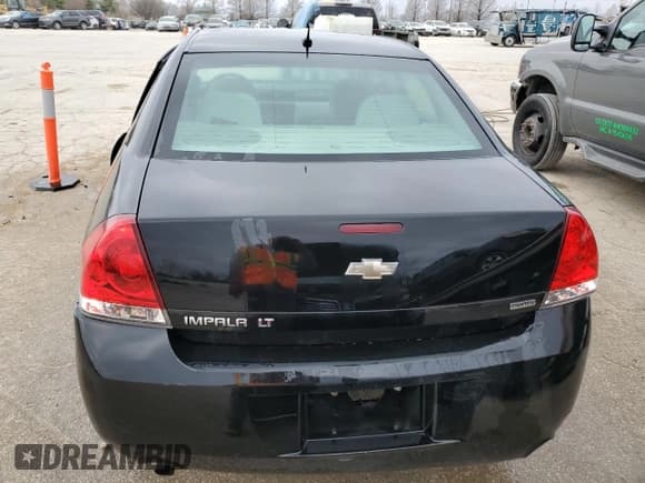 ✅ 2014 Chevrolet Impala LT • VIN: 2G1WB5E36E1179010 • Лот: 45136444. Опубликован ранее на Copart с пробегом 103 579 миль. Бесплатный доступ к архиву аукционных продаж из США и подробный отчёт об истории автомобиля на DreamBid. Изображение 6.